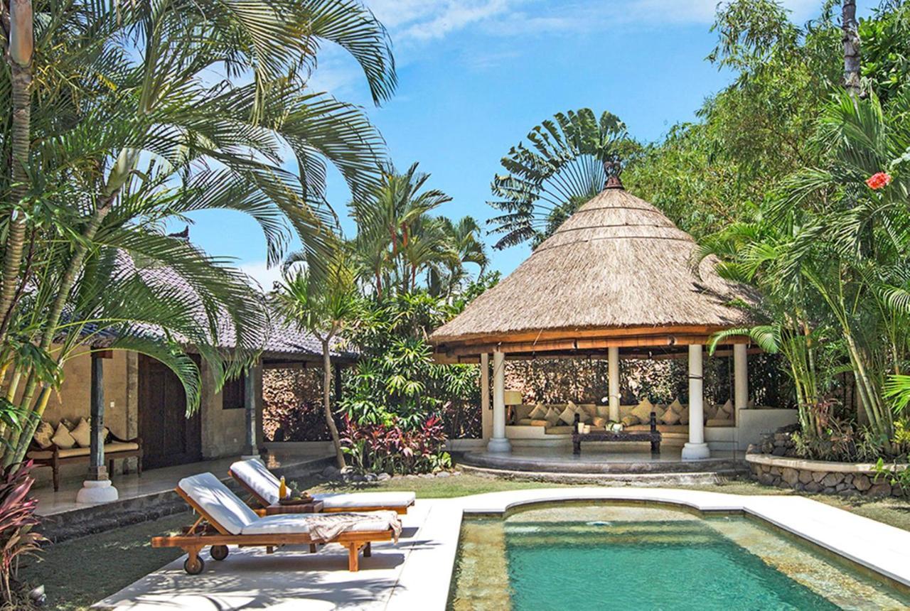 Villa Kubu Seminyak Esterno foto