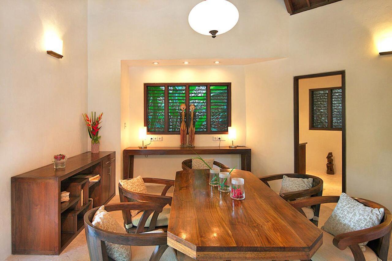 Villa Kubu Seminyak Esterno foto