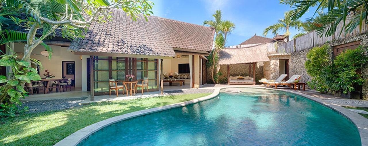 Villa Kubu Seminyak Esterno foto